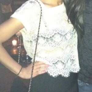 Lace Short Sleeve Cream Top Size Small